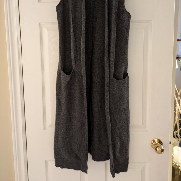 Cashmere Long Vest - Picture 4 of 5